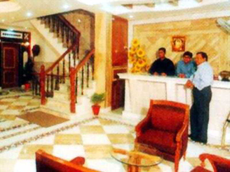 Metro City Delhi  Eksteriør bilde
